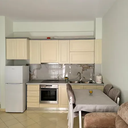 Orikum , Albania